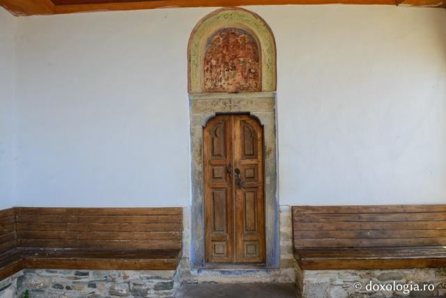 Mănăstirea Dohiariu din Muntele Athos – marea ctitorie a domnitorului Alexandru Lăpușneanu / Foto: Pr. Silviu Cluci Mănăstirea Dohiariu din Muntele Athos