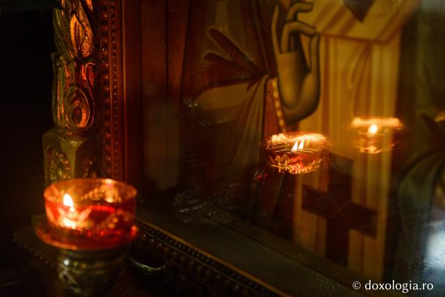 candelă aprinsă