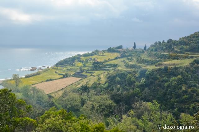(Foto) De la Iviron la Morfono – Pe potecile Sfântului Munte 