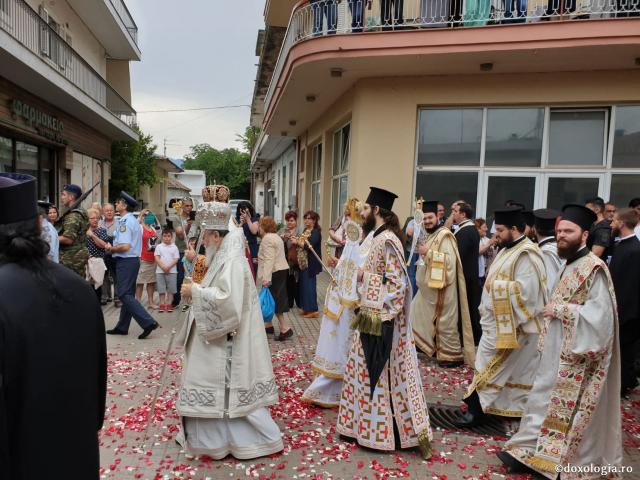Procesiune cu Moaștele Sfântului Ioan Rusul – 27 mai 2019 (Insula Evia, Grecia)