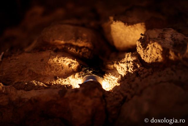 (Foto) Nopți luminate de credință la Hramul Sfintei Parascheva – 2019
