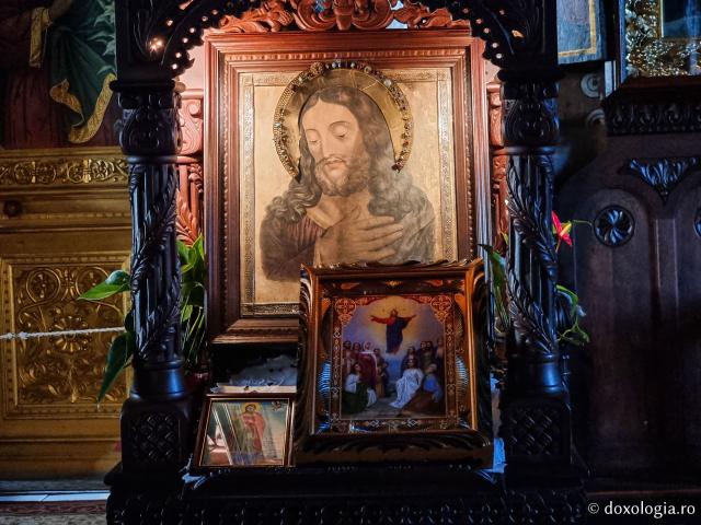 Icoana Mântuitorului „care se curăţă singură“ – Mănăstirea Celic Dere