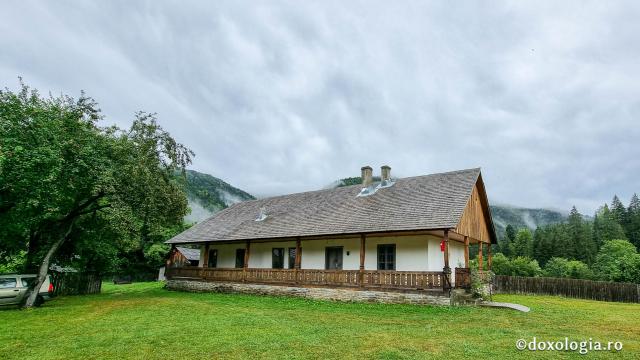 Corp de chilii la Mănăstirea Tarcău