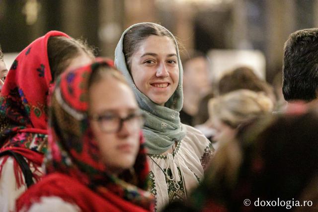 (Foto) Sfânta Liturghie la Catedrala Mitropolitană în încheierea celei de-a patra ediții a Întâlnirii Tinerilor Ortodocși din Moldova
