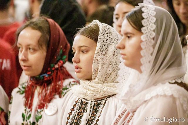 (Foto) Sfânta Liturghie la Catedrala Mitropolitană în încheierea celei de-a patra ediții a Întâlnirii Tinerilor Ortodocși din Moldova