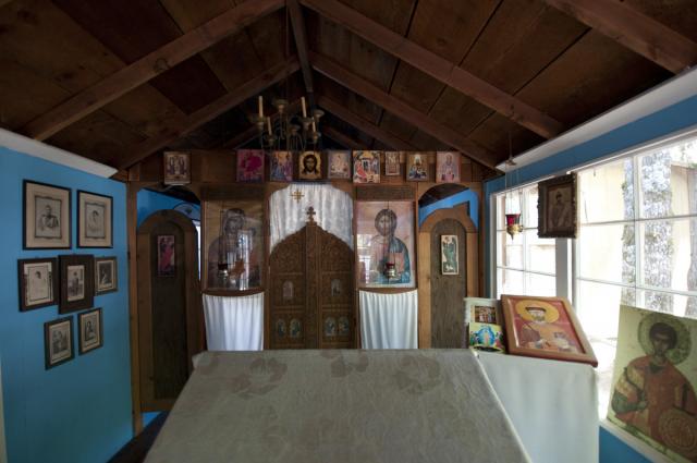 (Foto) Acasă la Părintele Serafim Rose – Mănăstirea „Sfântul Gherman” de la Platina